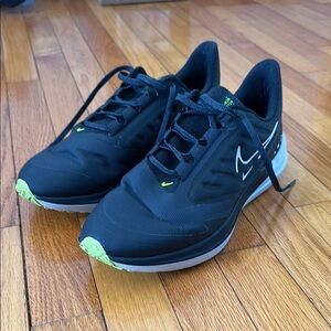 Nike Black and Green Running Shoes